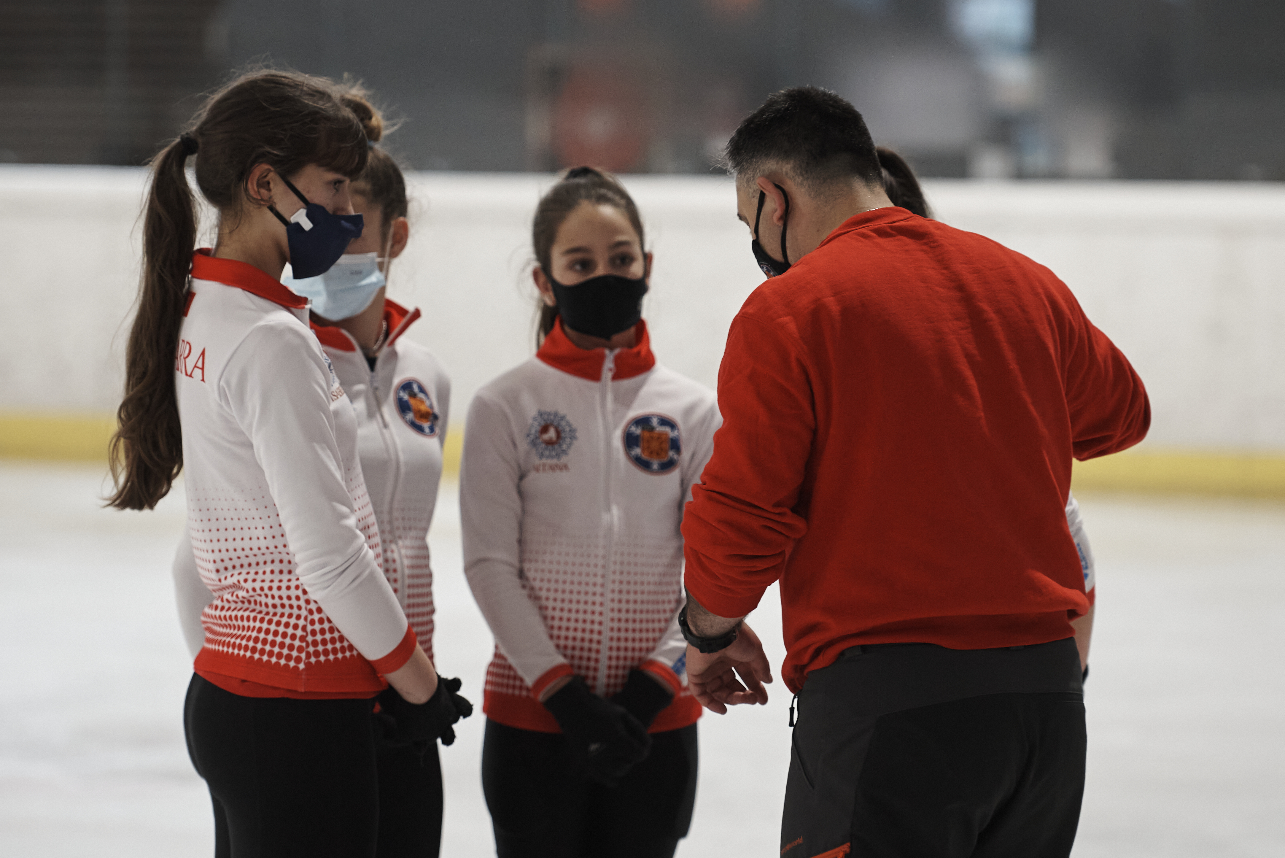 PROMOCIÓN A LA COMPETICIÓN PATINAJE ARTÍSTICO SOBRE HIELO -3